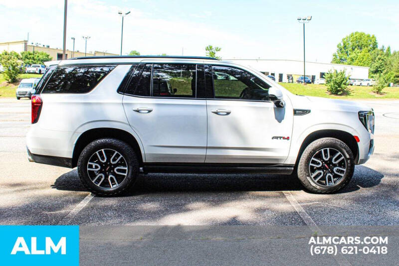 2024 GMC Yukon AT4