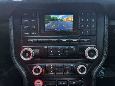 2015 Ford Mustang V6