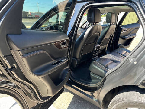 2019 Jaguar F-PACE 25t Prestige