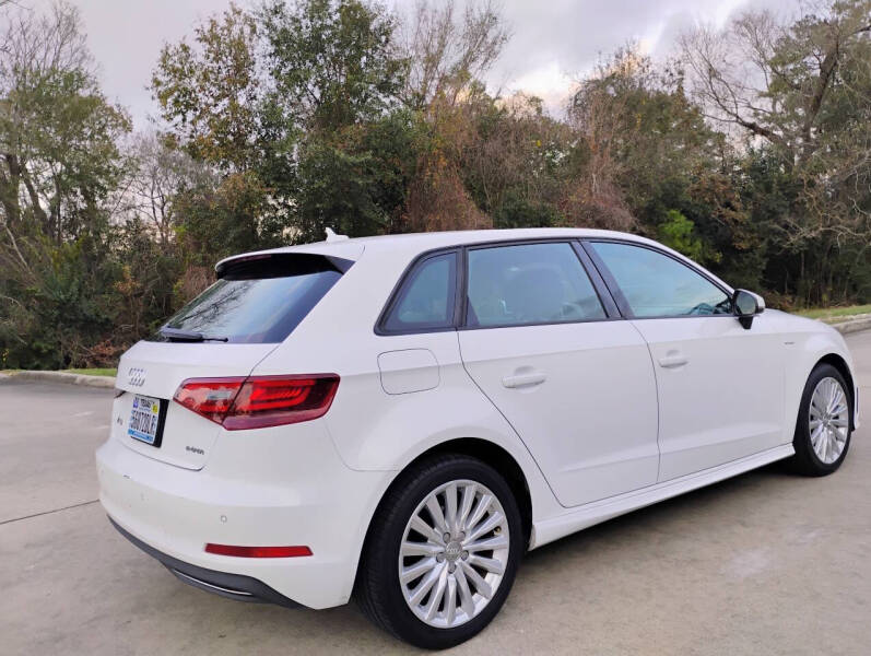 2016 Audi A3 Sportback e-tron 1.4T Premium