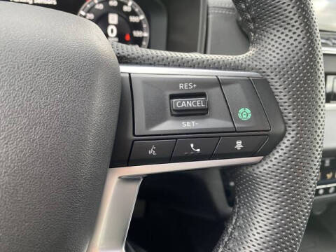 2023 Mitsubishi Outlander PHEV SEL