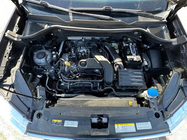 2022 Volkswagen Taos SEL 4Motion