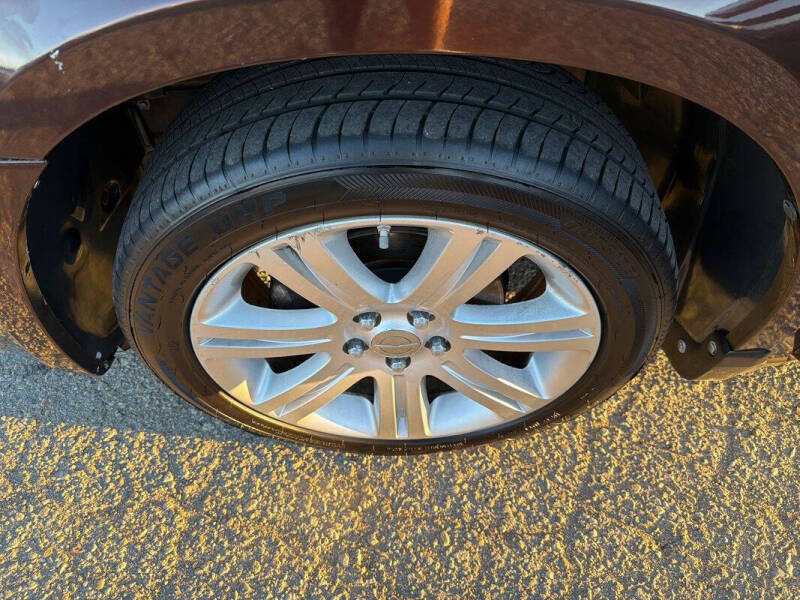 2013 Chrysler 200 LX
