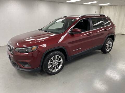 2019 Jeep Cherokee for sale at Kerns Ford Lincoln in Celina OH