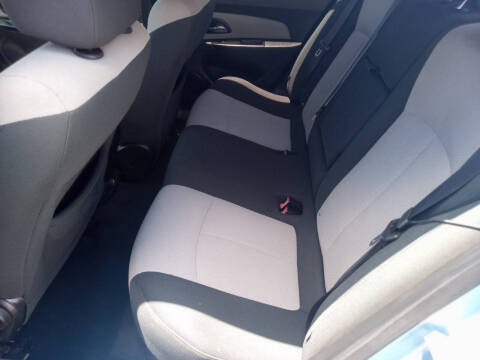 2011 Chevrolet Cruze LS