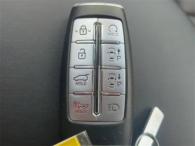 2023 Genesis GV70 2.5T Standard