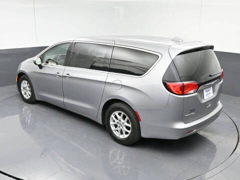 2017 Chrysler Pacifica LX