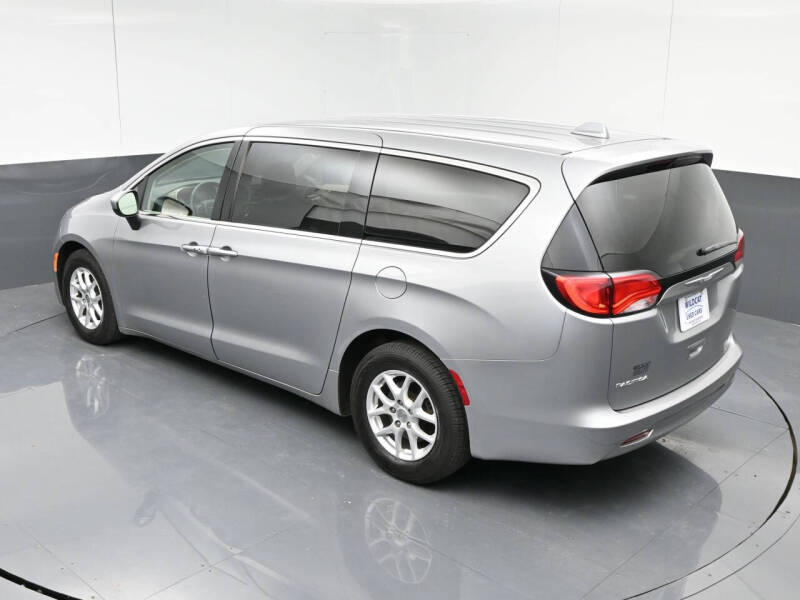 2017 Chrysler Pacifica LX