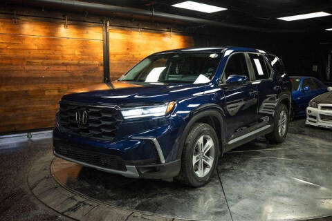 2024 Honda Pilot EX-L w/Rear Captain's Chairs