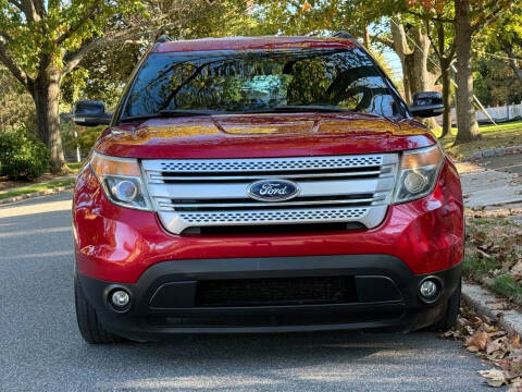 2011 Ford Explorer XLT