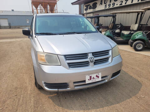 2008 Dodge Grand Caravan for sale at J & S Auto Sales in Thompson ND