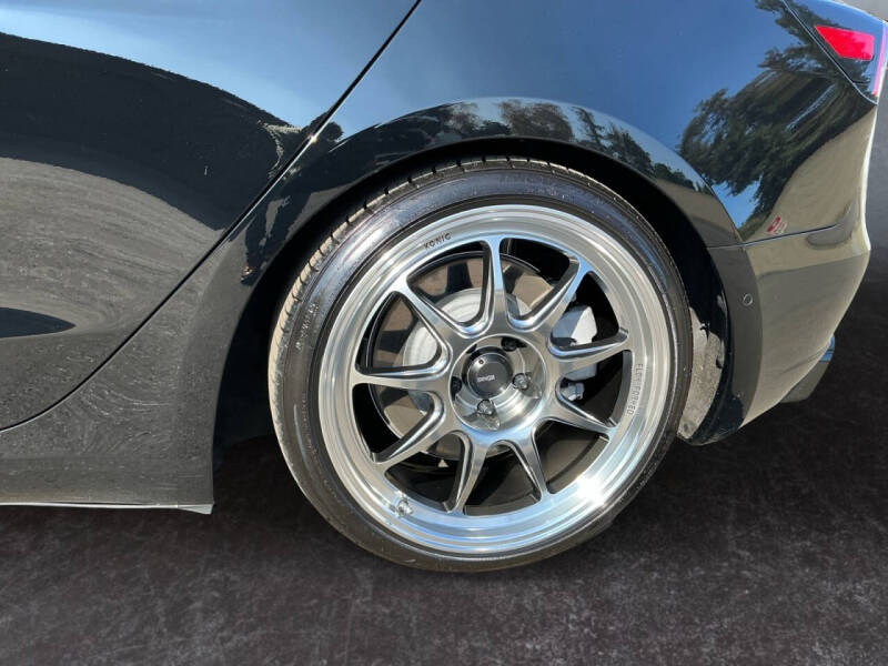 2019 Tesla Model 3 Mid Range