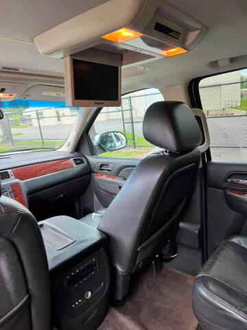 2012 Chevrolet Suburban LTZ