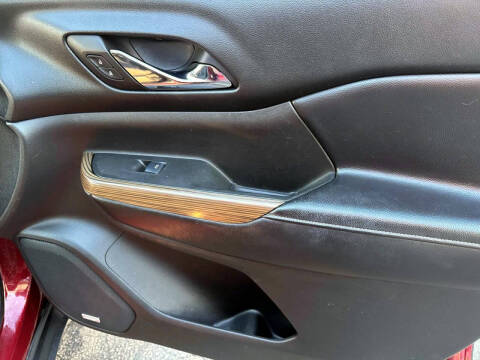 2017 GMC Acadia SLE-2