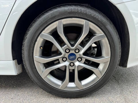 2020 Ford Fusion SEL