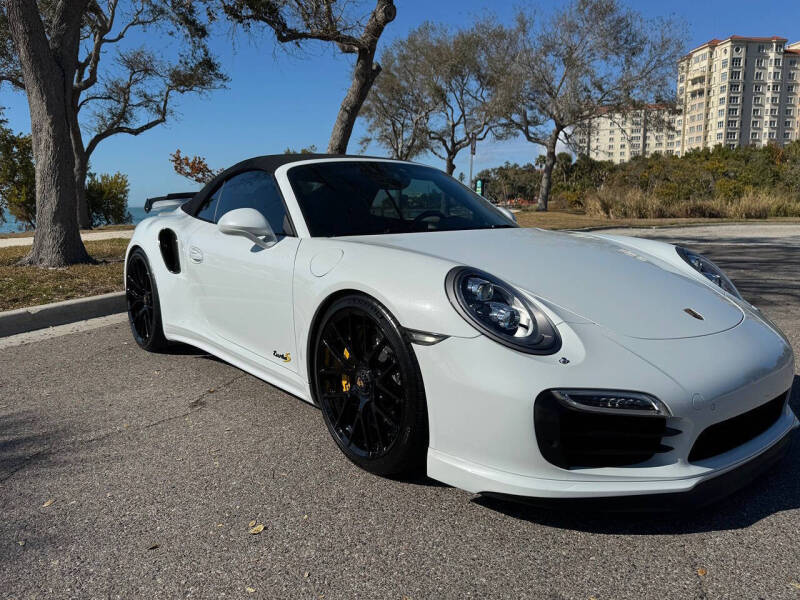 2015 Porsche 911 Turbo S