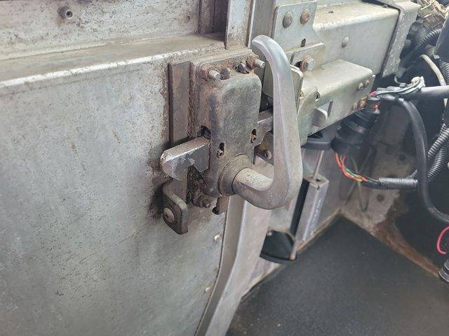 2004 Freightliner MT45 Chassis