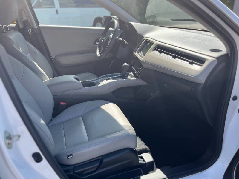 2017 Honda HR-V EX