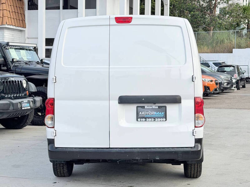 2019 Nissan NV200