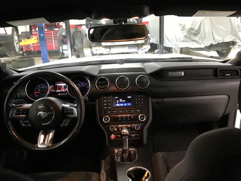2018 Ford Mustang EcoBoost