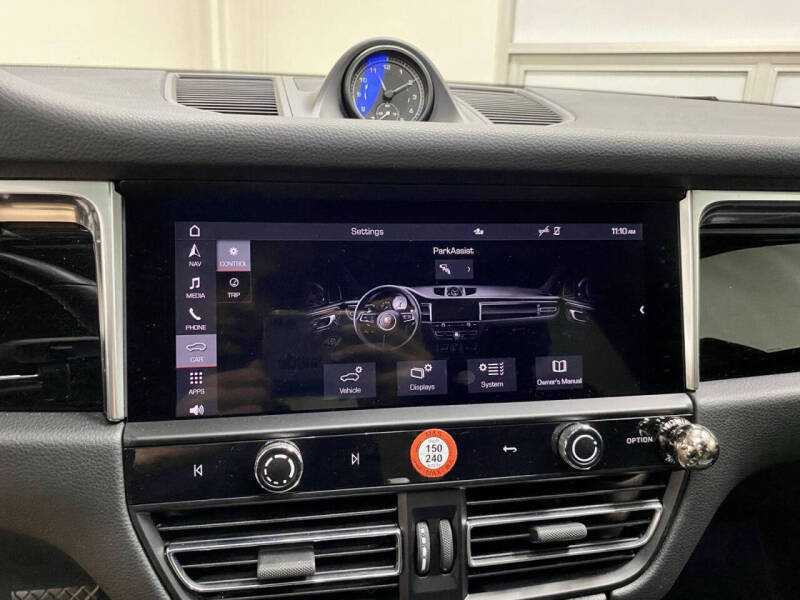 2022 Porsche Macan