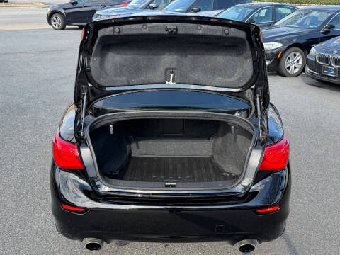 2015 Infiniti Q50 Premium