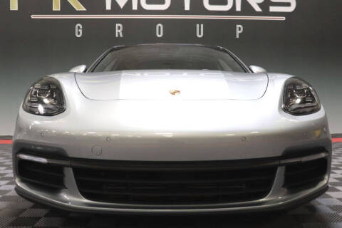 2019 Porsche Panamera 4