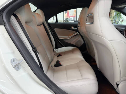 2014 Mercedes-Benz CLA CLA 250