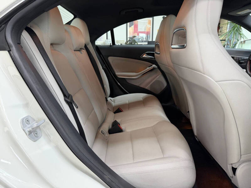 2014 Mercedes-Benz CLA CLA 250
