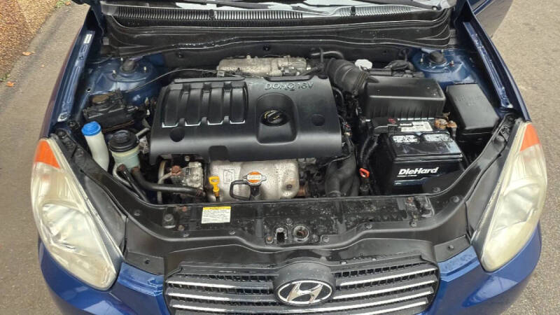 2010 Hyundai Accent GLS