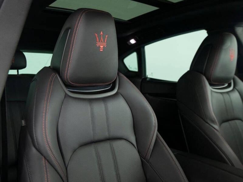 2024 Maserati Levante GT Ultima