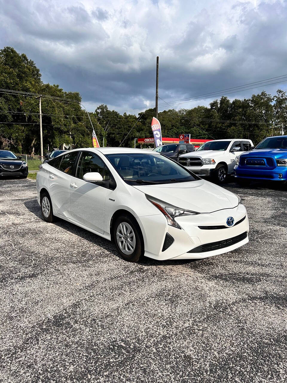 2016 Toyota Prius for sale at GRACELAND AUTO LLC in Thonotosassa, FL