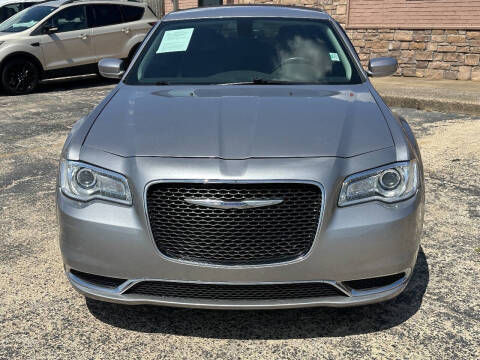 2015 Chrysler 300 Limited