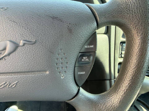 1999 Ford Mustang