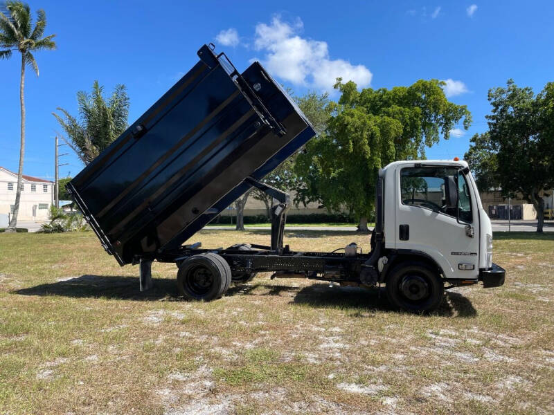 2015 Isuzu NPR HD DUMP TRUCK