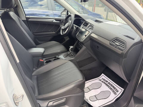 2024 Volkswagen Tiguan SE