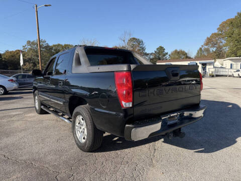 2005 Chevrolet Avalanche 1500 LT
