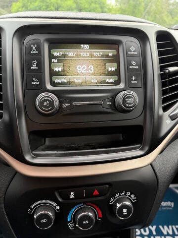 2015 Jeep Cherokee Sport