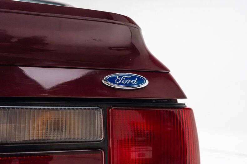 1988 Ford Mustang