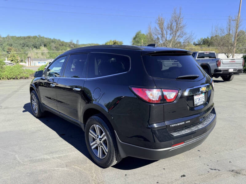 2017 Chevrolet Traverse LT