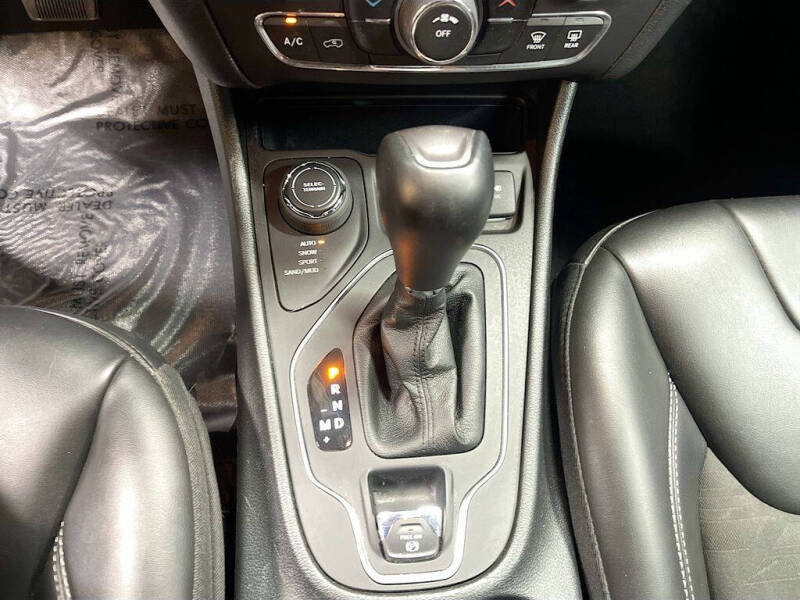 2022 Jeep Cherokee X