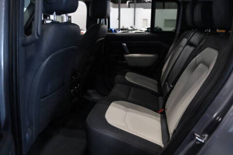 2023 Land Rover Defender 110 X-Dynamic SE