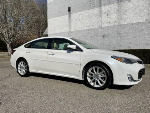 2013 Toyota Avalon for sale at Select Auto in Smithtown NY