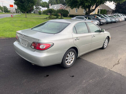 2004 Lexus ES 330