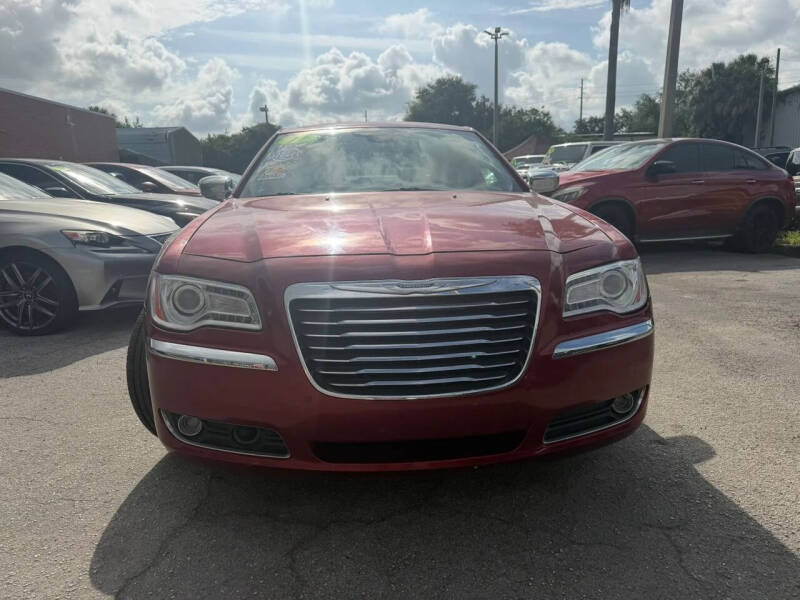 2011 Chrysler 300 C