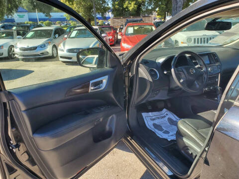 2013 Nissan Pathfinder SL