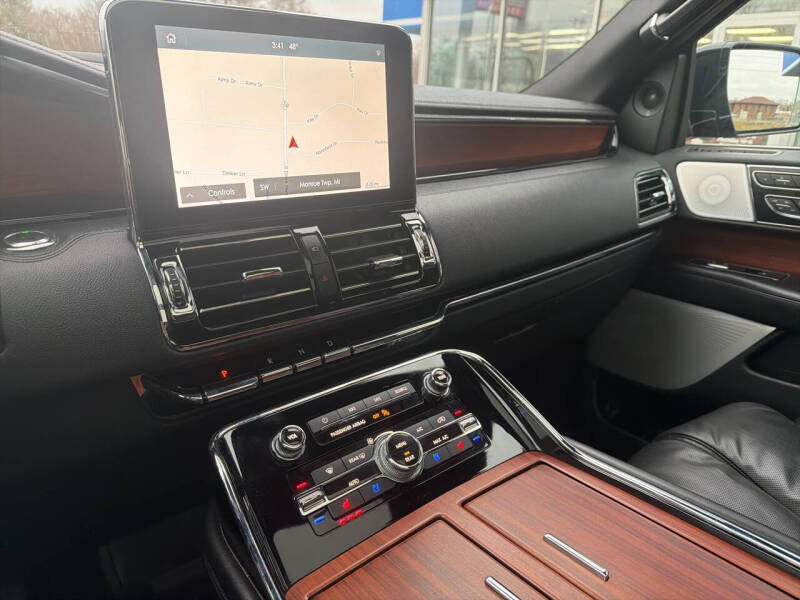 2020 Lincoln Navigator L Reserve