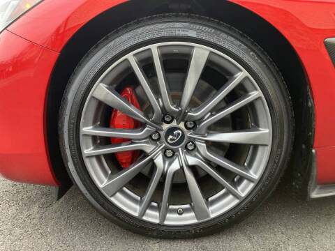 2017 Infiniti Q60 Red Sport 400