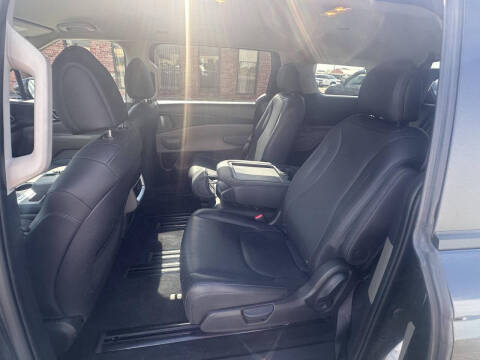 2026 Kia Carnival LXS