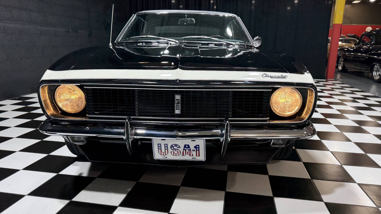 1967 Chevrolet Camaro 35